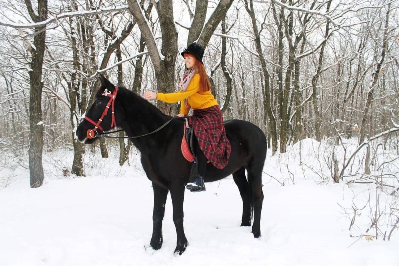 Конная прогулка для двоих. Конный клуб Konipark в Саратове